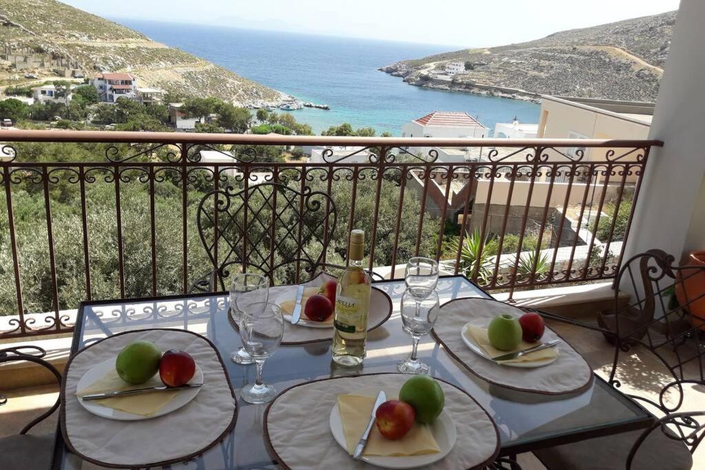 Nikis Seaside House Vlichadia Exterior foto