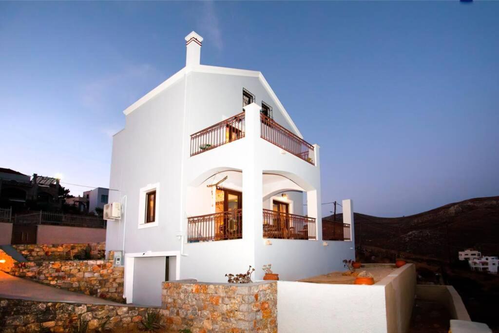 Nikis Seaside House Vlichadia Exterior foto